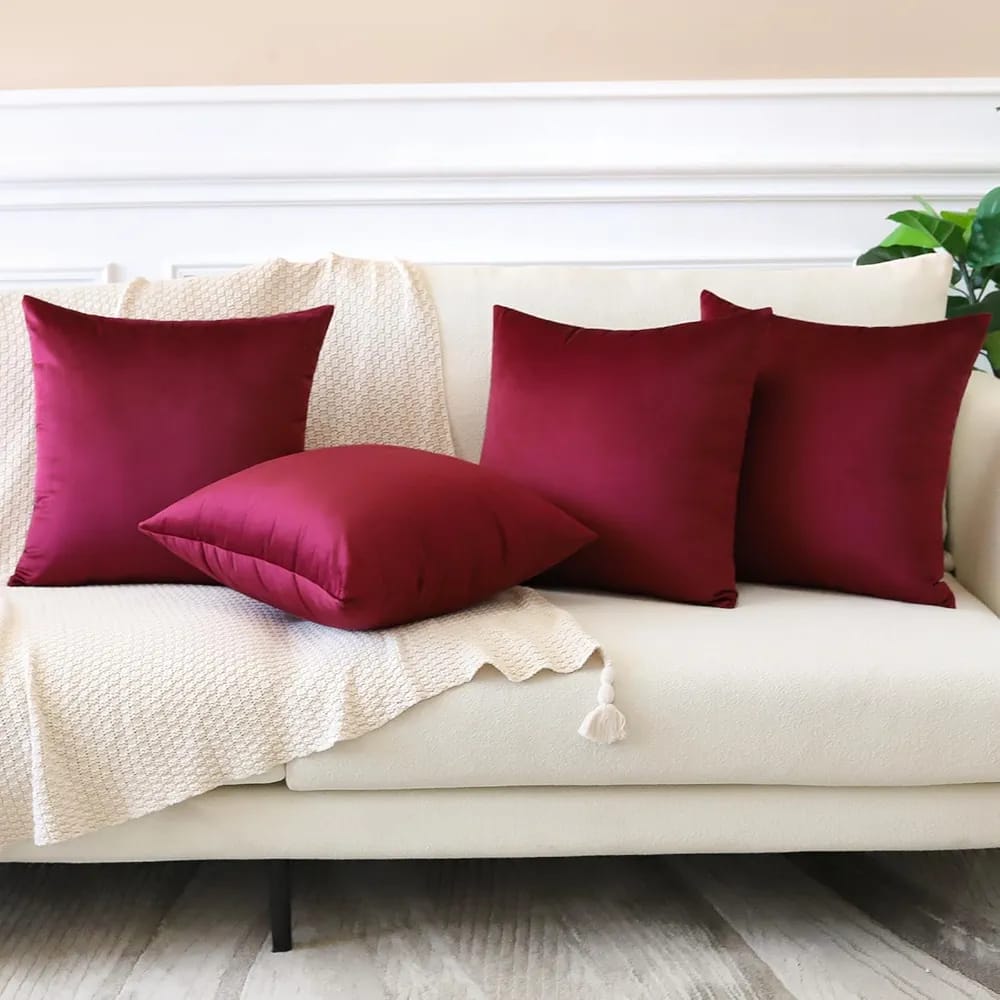 Red Velvet Plush Velvet Pillow Covers (18x18) – Ultra-Soft & Cozy , Perfect for Living Room, Bedroom and Outdoor . ( Pack of 4 )